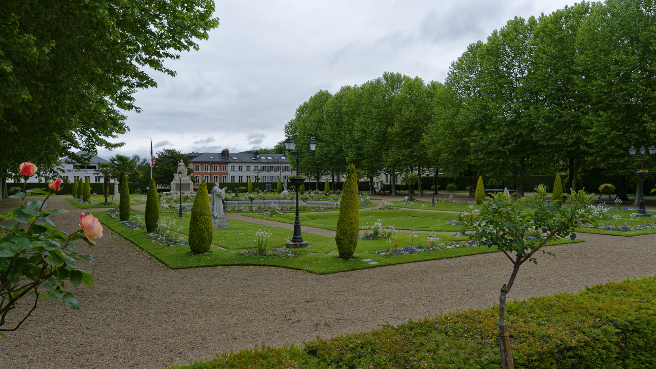 20190530-102733••Lisieux•Normandy•France