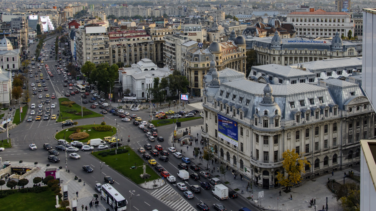 20151023-174238••Bucharest•Bucuresti•Romania