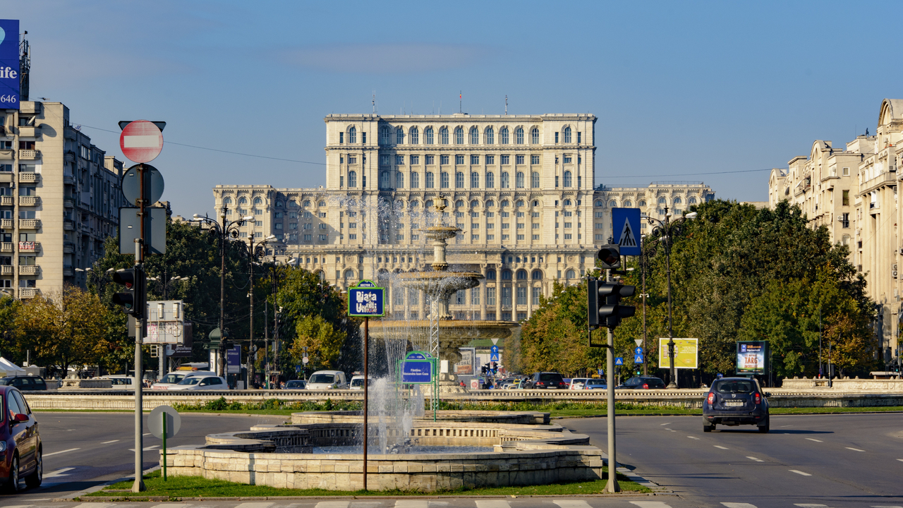 20151024-111203••Bucharest•Bucuresti•Romania