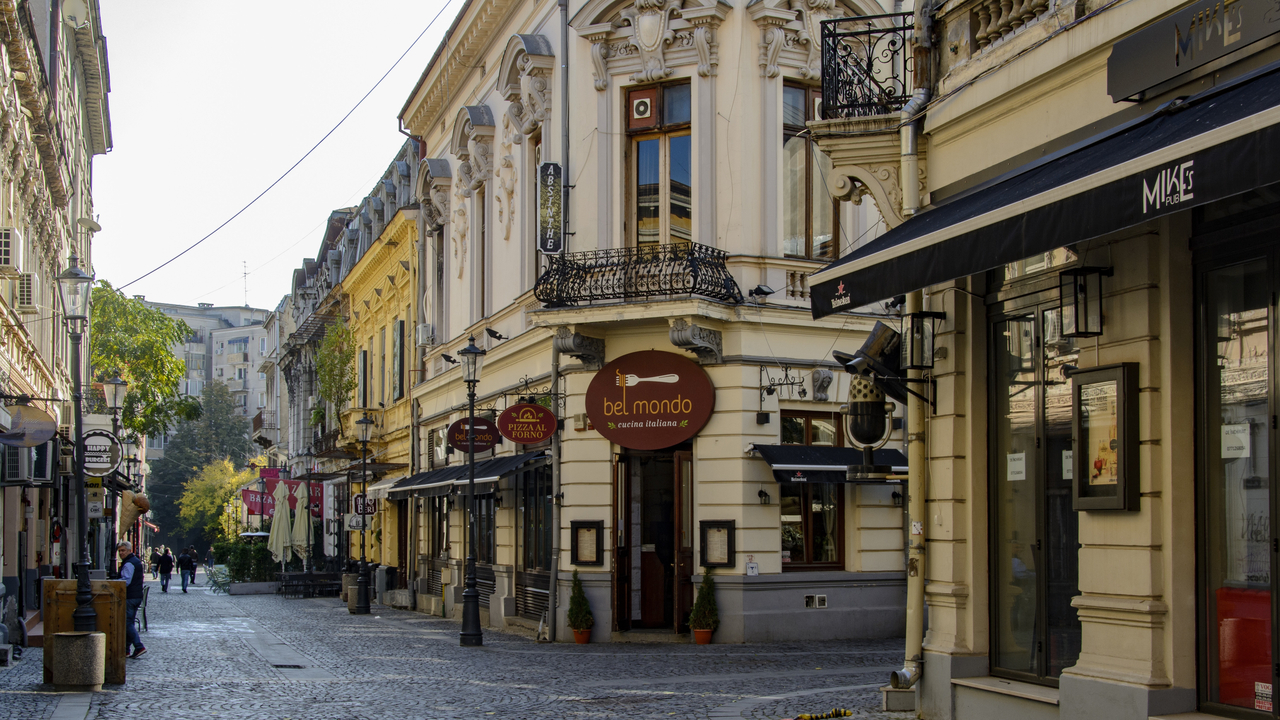 20151024-114141••Bucharest•Bucuresti•Romania