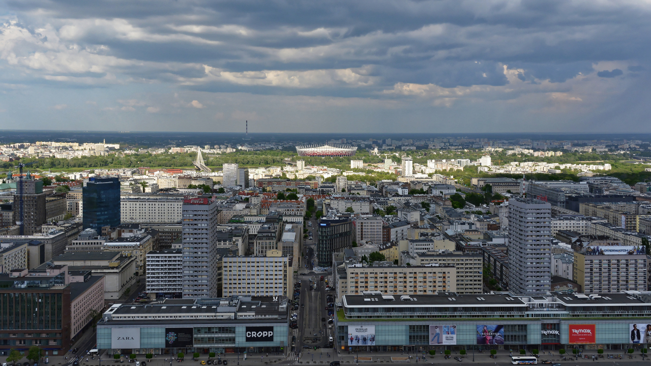20160508-084146••Warsaw••Poland