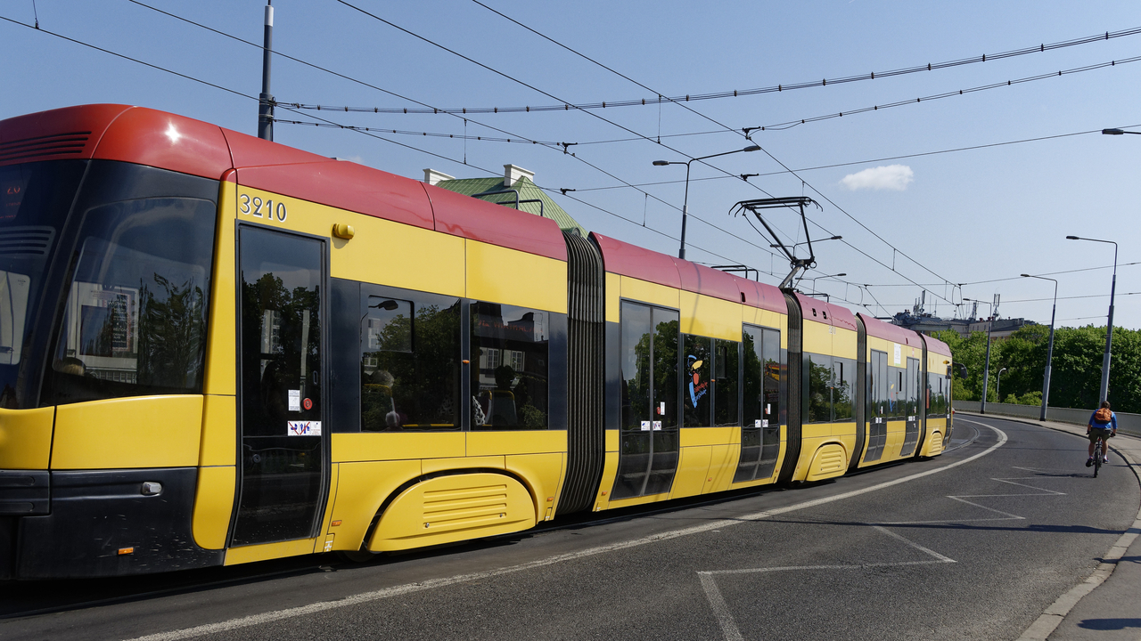 20160509-104136••Warsaw••Poland