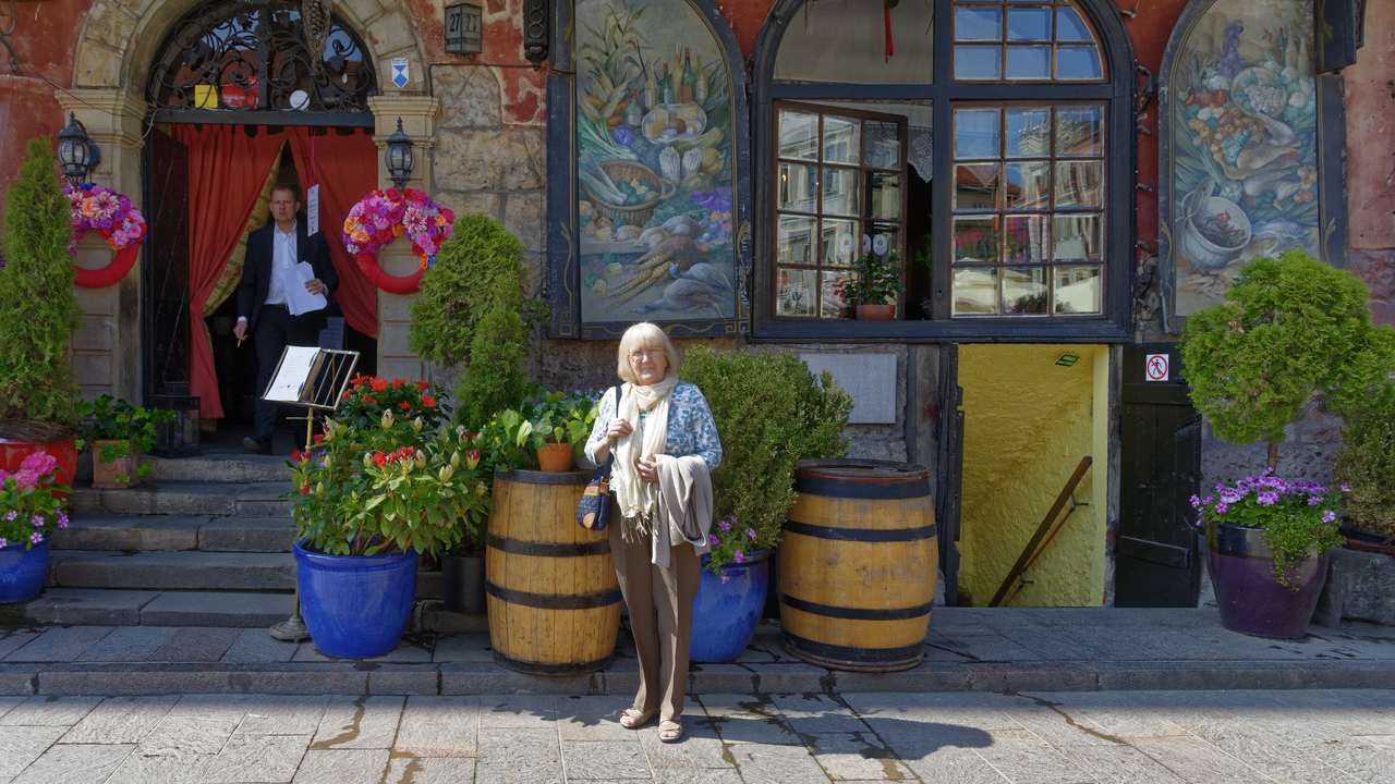 20160509-105948••Warsaw••Poland