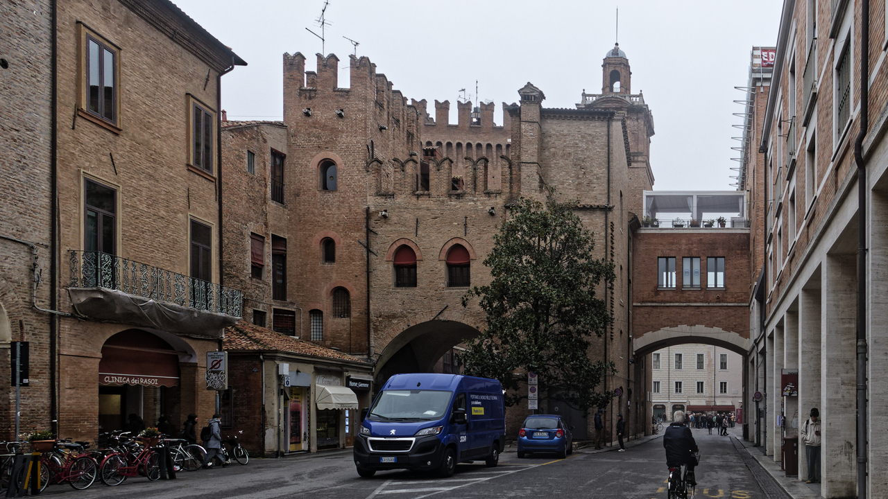 20251023•111320•Ferrara•Emilia-Romagna•IT