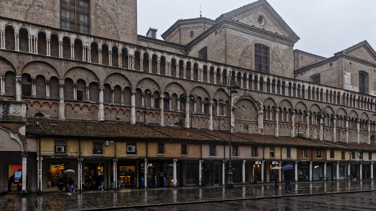 20251023•123351•Ferrara•Emilia-Romagna•IT