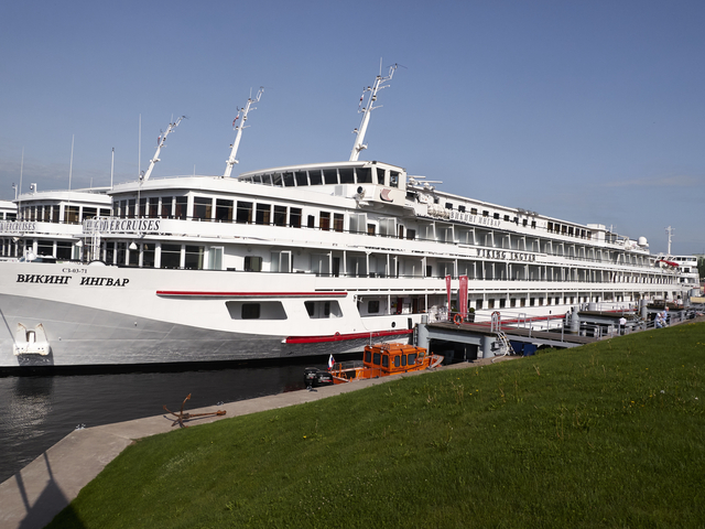20130601-093933••Rybatskoye•Leningrad•Russia
